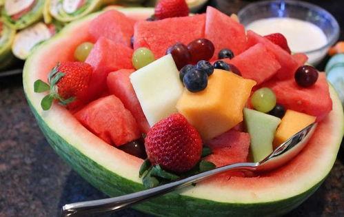 学校吃瓜6点,揭秘学校吃瓜6点的神秘世界