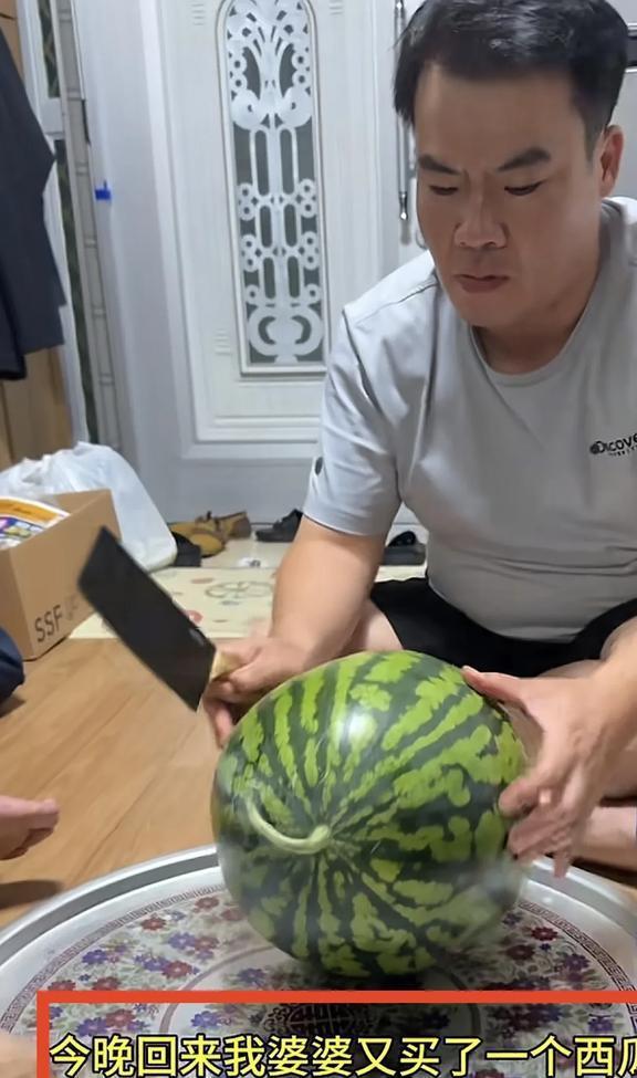 看韩国吃瓜,看瓜群众眼中的甜蜜与苦涩